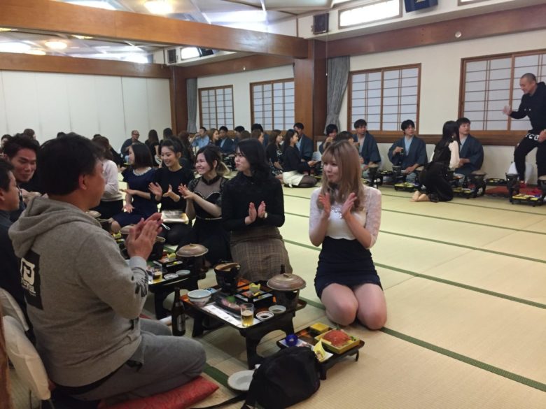 苫田温泉　いやしの宿　泉水（岡山市北区栢谷1426-2）　宴会コンパニオン